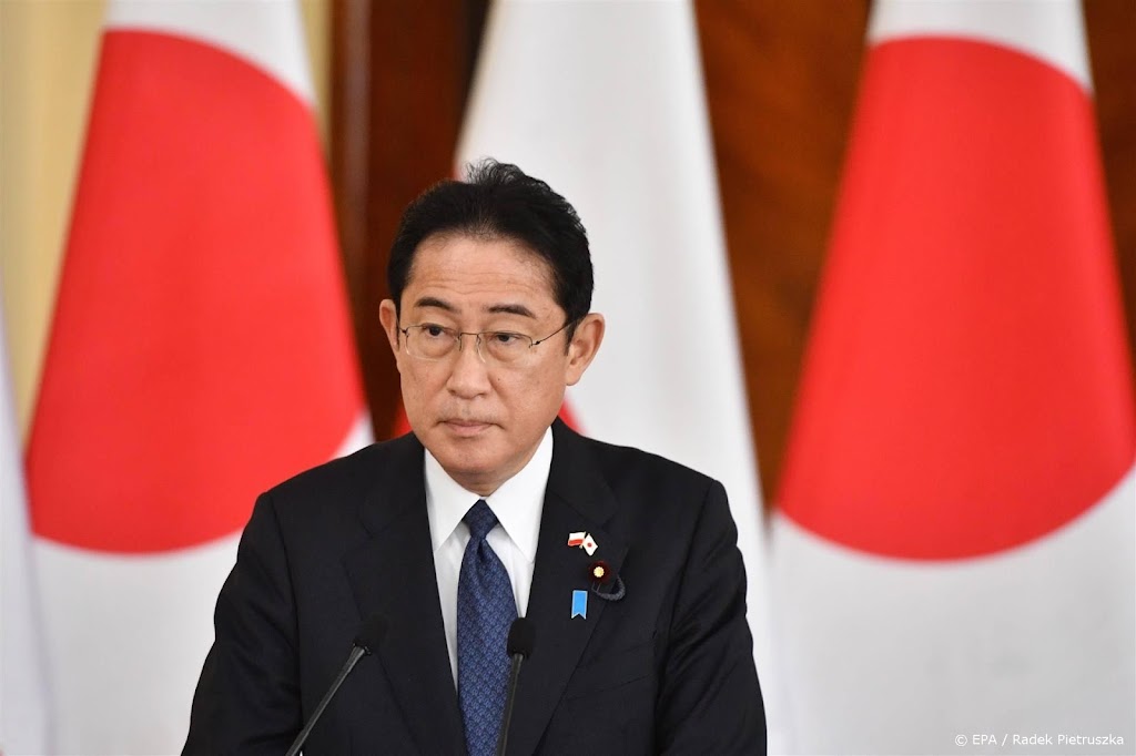 Japanse premier geëvacueerd na explosie tijdens toespraak