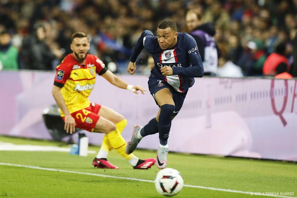 Mbappé ook topscorer aller tijden PSG in Franse competitie