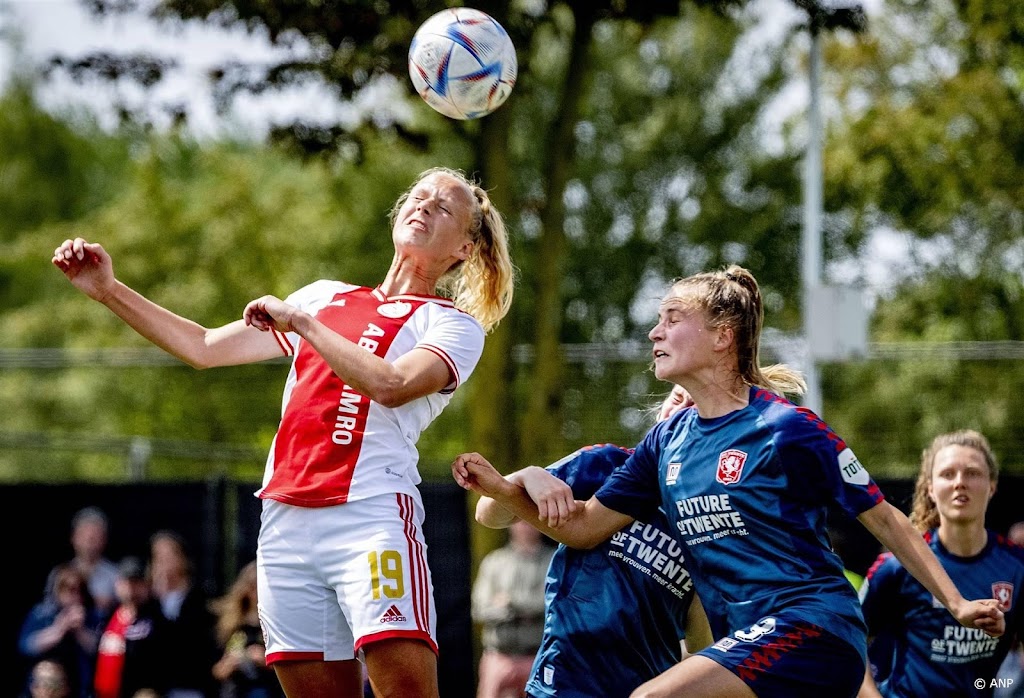 Voetbalster Kerkdijk (27) beëindigt loopbaan aan einde seizoen