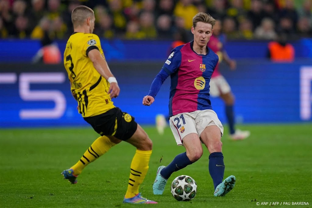 De Jong opgelucht over plek in halve finale met FC Barcelona