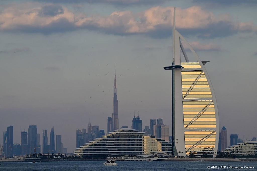 Iconisch hotel Burj Al Arab in Dubai lang dicht om renovatie
