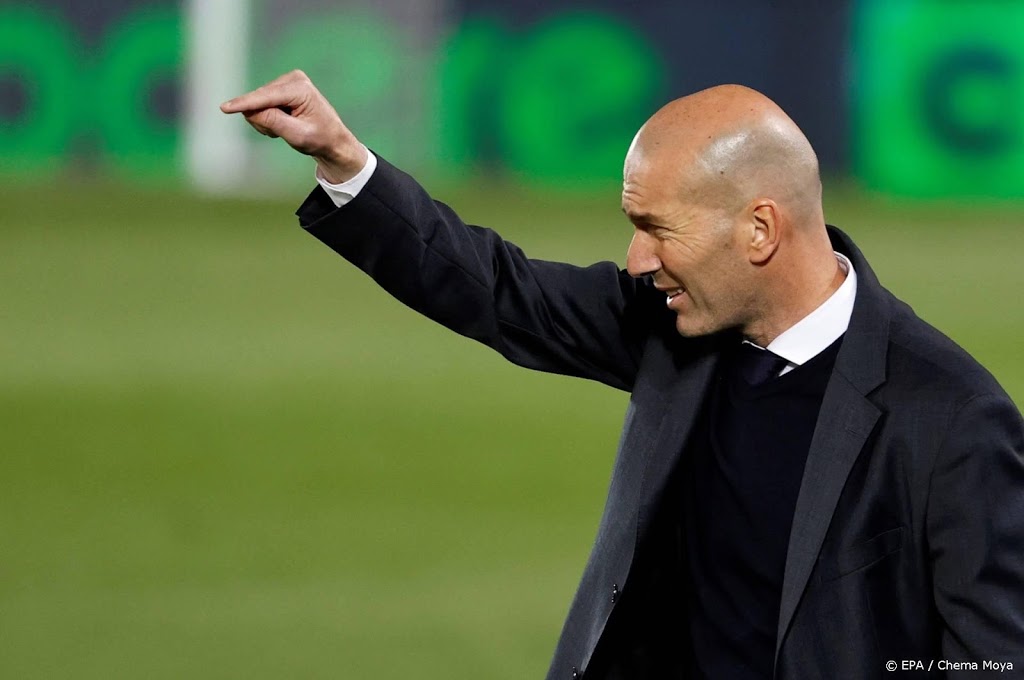 Trainer Zidane hint op vertrek bij Real Madrid
