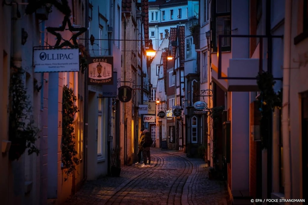 Duitse steden dimmen straatverlichting om energie te besparen 