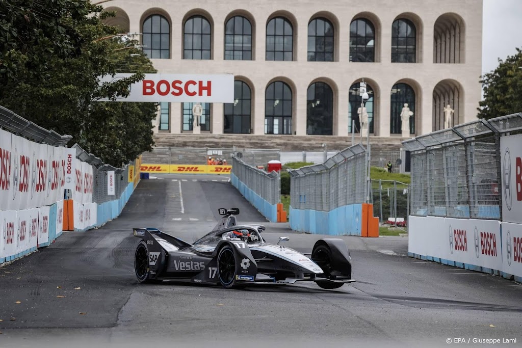 Wereldkampioen De Vries boekt vakkundige zege in E-Prix Berlijn