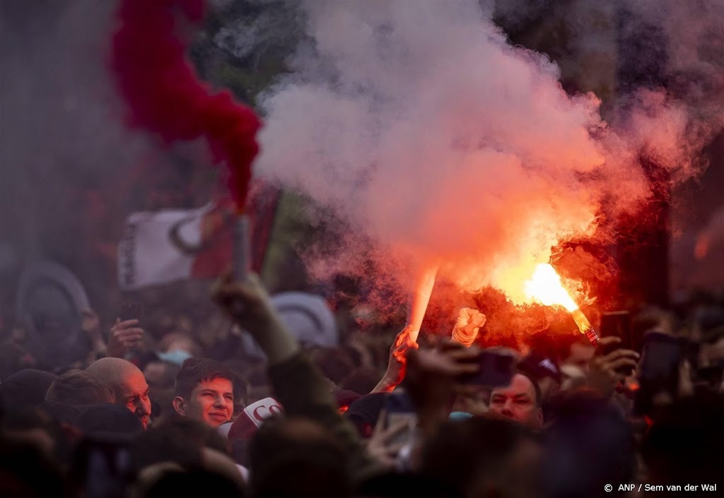 Nog tien mensen vast na kampioenswedstrijd Feyenoord