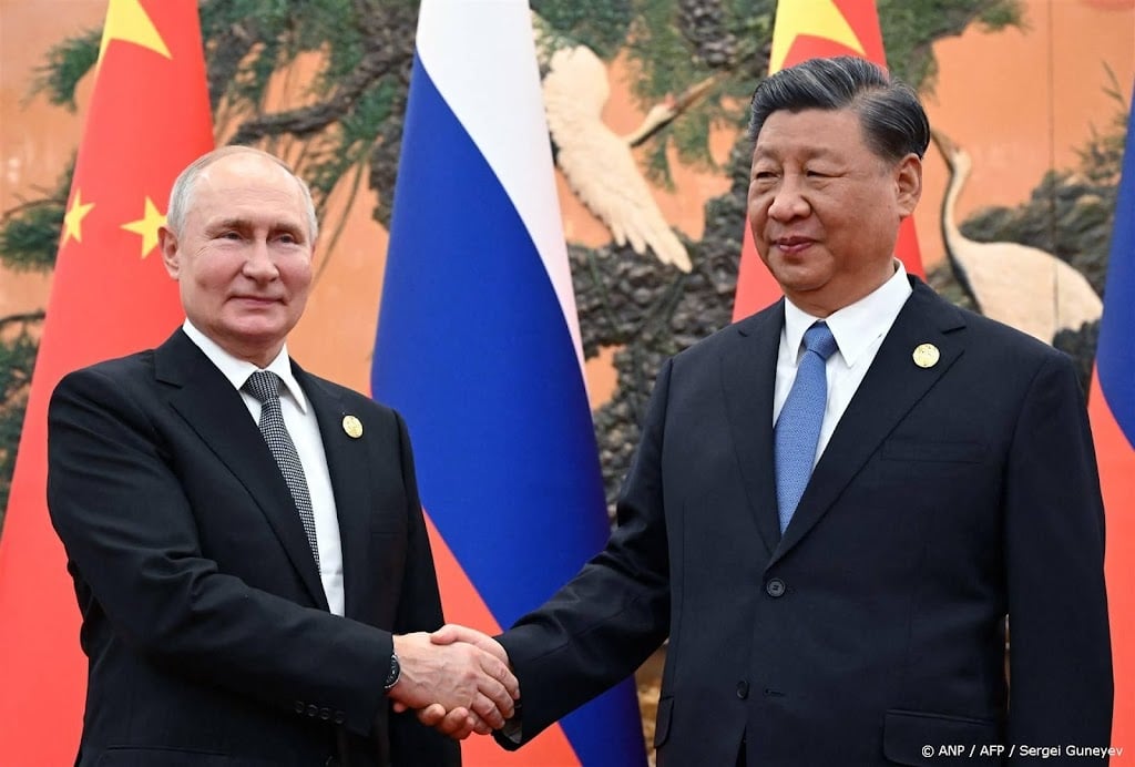 Poetin prijst 'oprechte wens' China voor vrede in Oekraïne