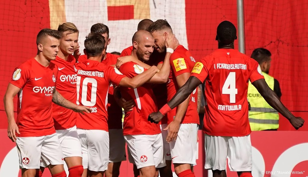 Duitse voetbalclub Kaiserslautern vraagt faillissement aan