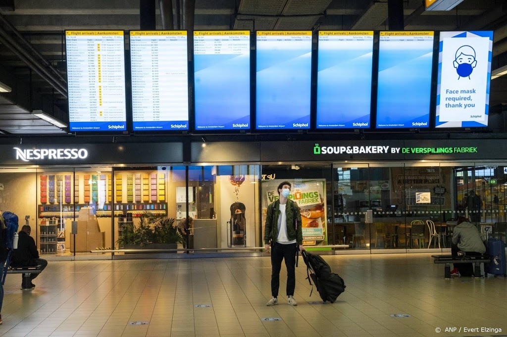 Schiphol vervoerde weer meer passagiers in mei