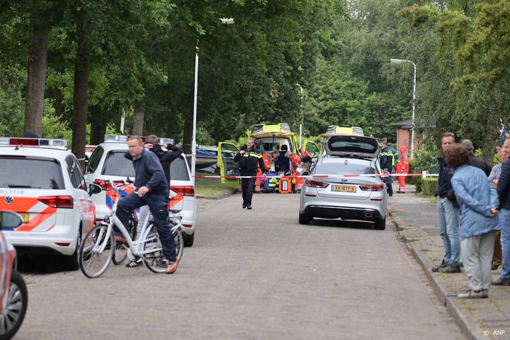 OM eist 10 jaar cel en tbs voor doden Almeerder met 65 messteken