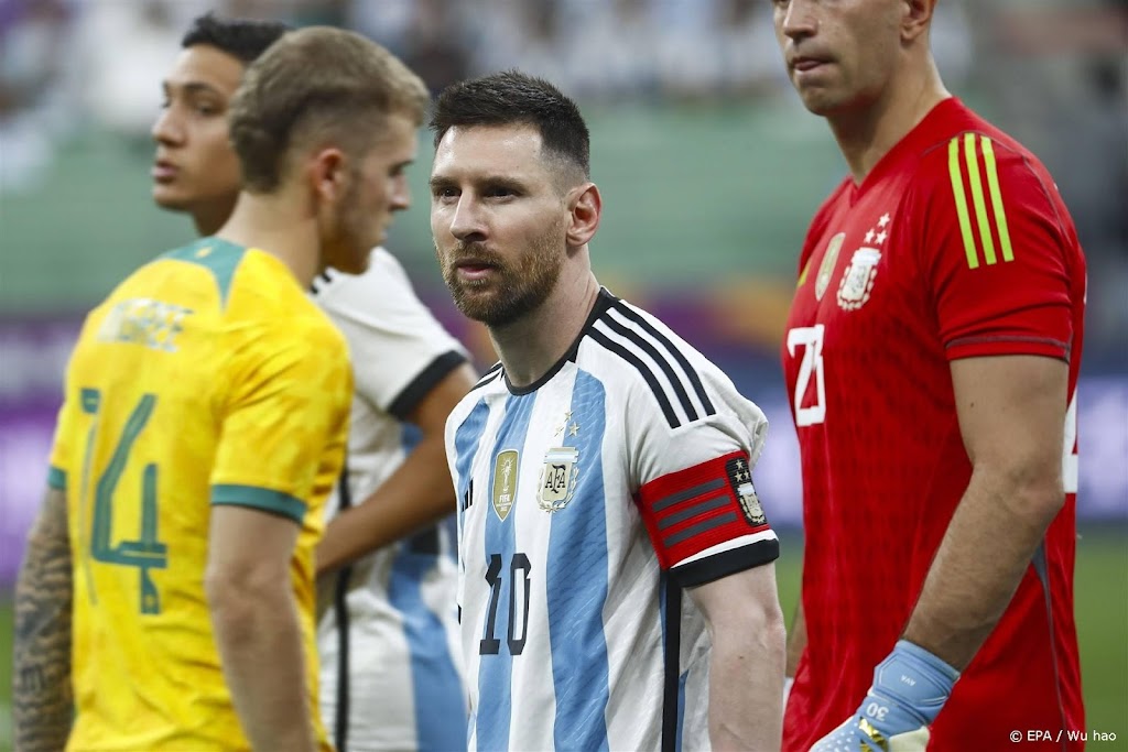 Messi helpt Argentinië met snel doelpunt op weg naar zege