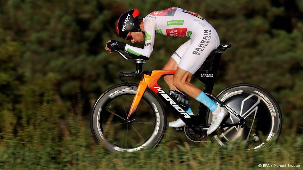 Wielrenner Mäder gereanimeerd na crash in Ronde van Zwitserland