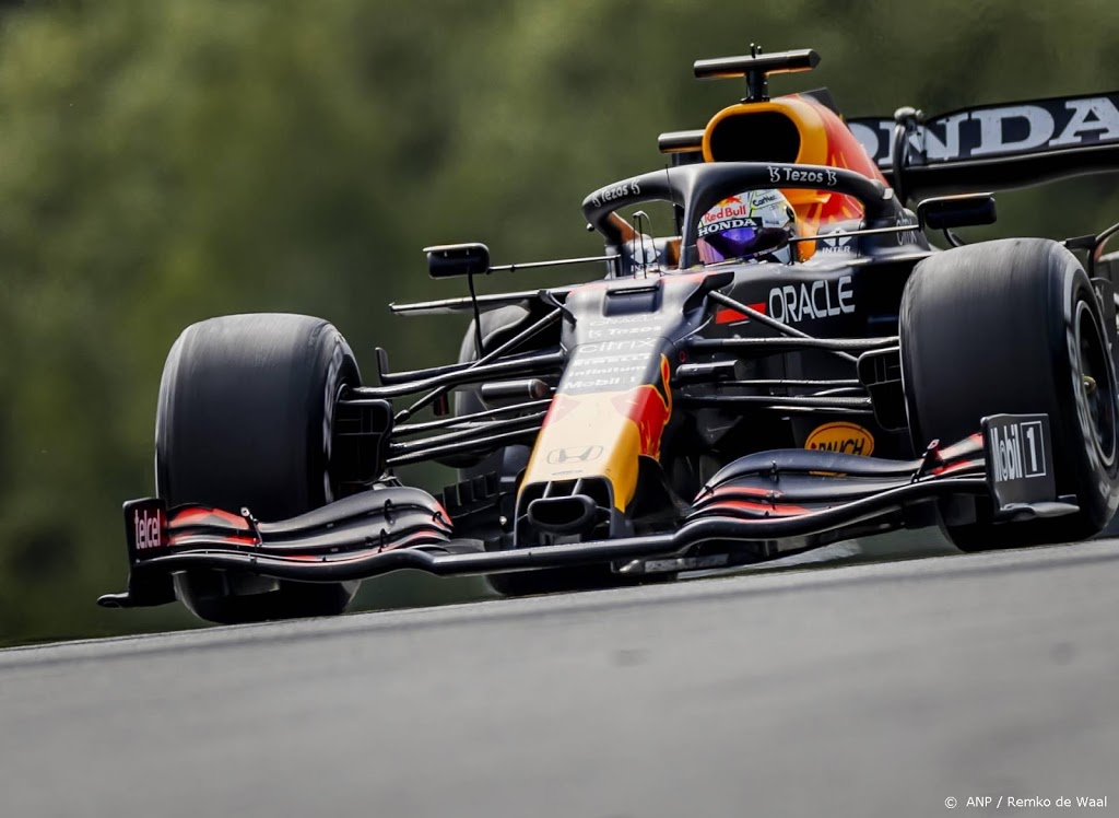 Red Bull verwacht felle strijd met Mercedes op Silverstone