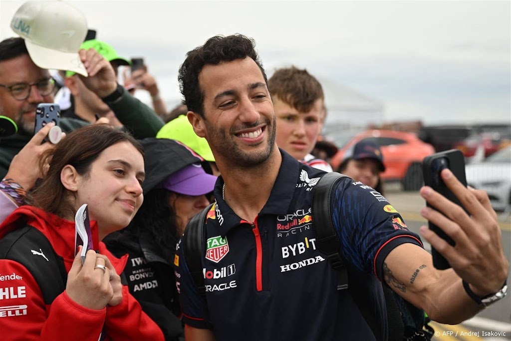 Ricciardo stapt 'zonder angst' in de AlphaTauri van De Vries  