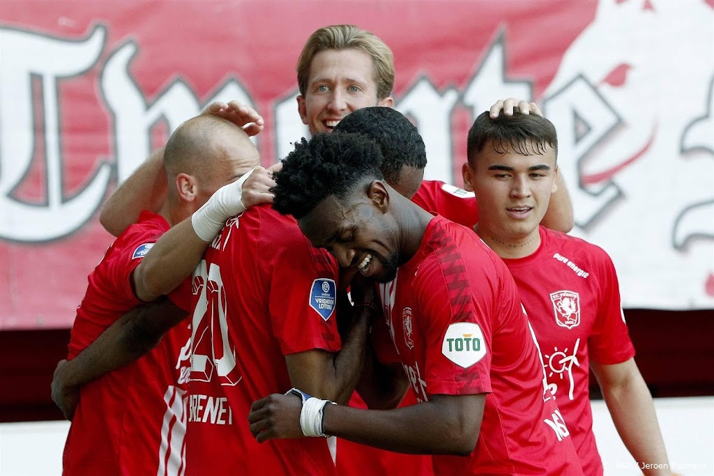 FC Twente scoort zevenmaal in oefenduel met Odense