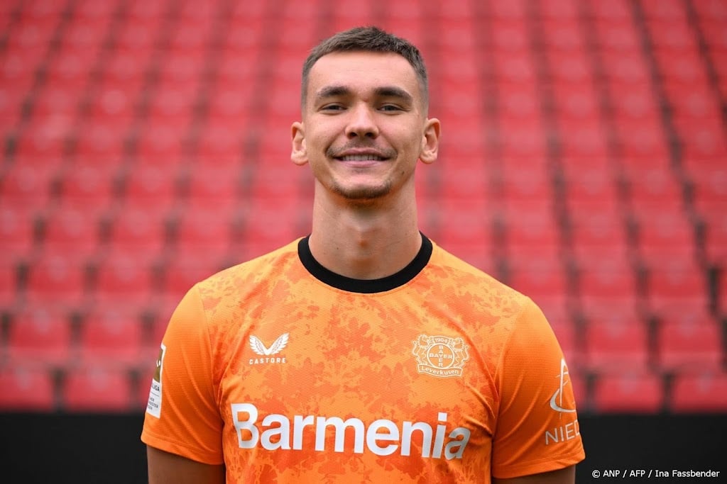 PSV huurt Tsjechische keeper Kovar van Bayer Leverkusen