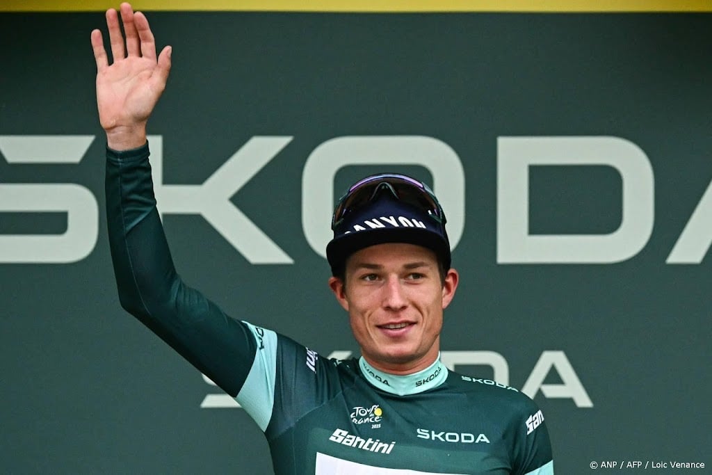 In Tour gevallen sprinter Philipsen neemt Coquard niets kwalijk