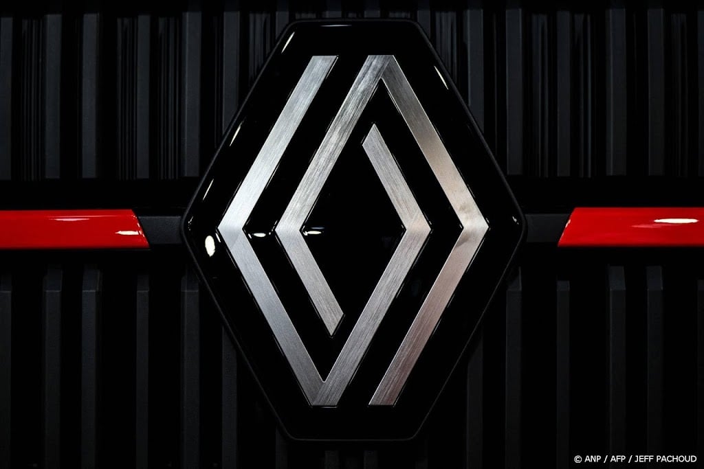 Renault verlaagt winstverwachting en stelt interim-topman aan