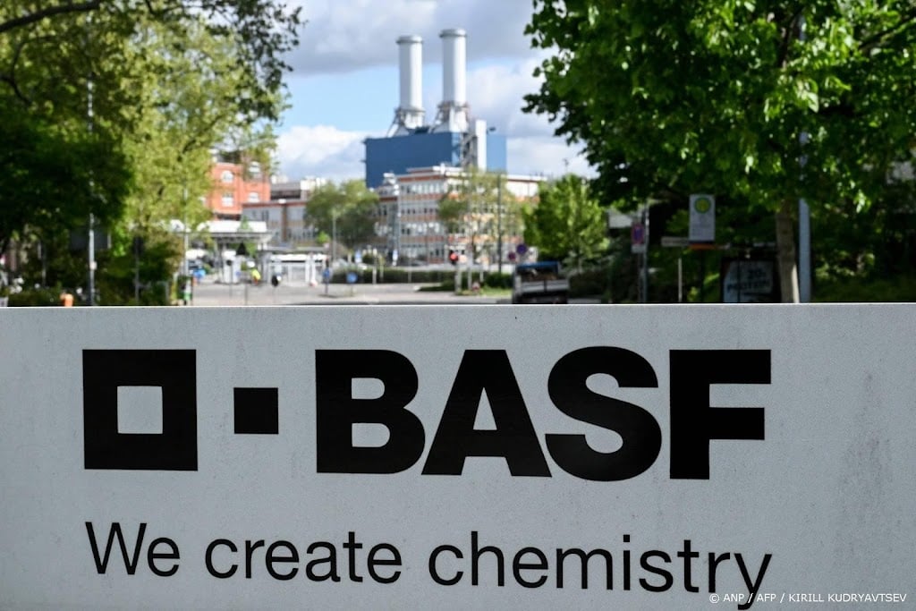 Chemieconcern BASF verhoogt winstverwachting door hogere prijzen