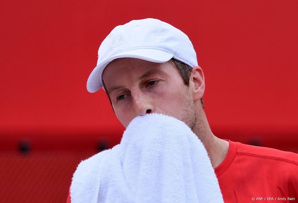 Tennisser Van de Zandschulp strandt weer in tweede ronde Båstad