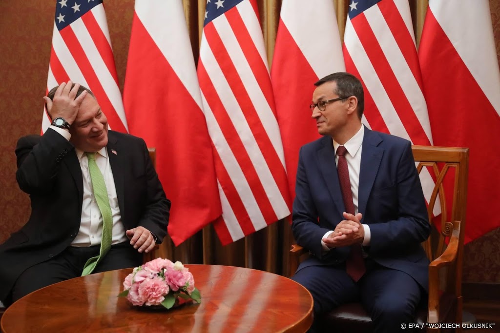 Pompeo tekent overeenkomst voor 1000 extra militairen in Polen