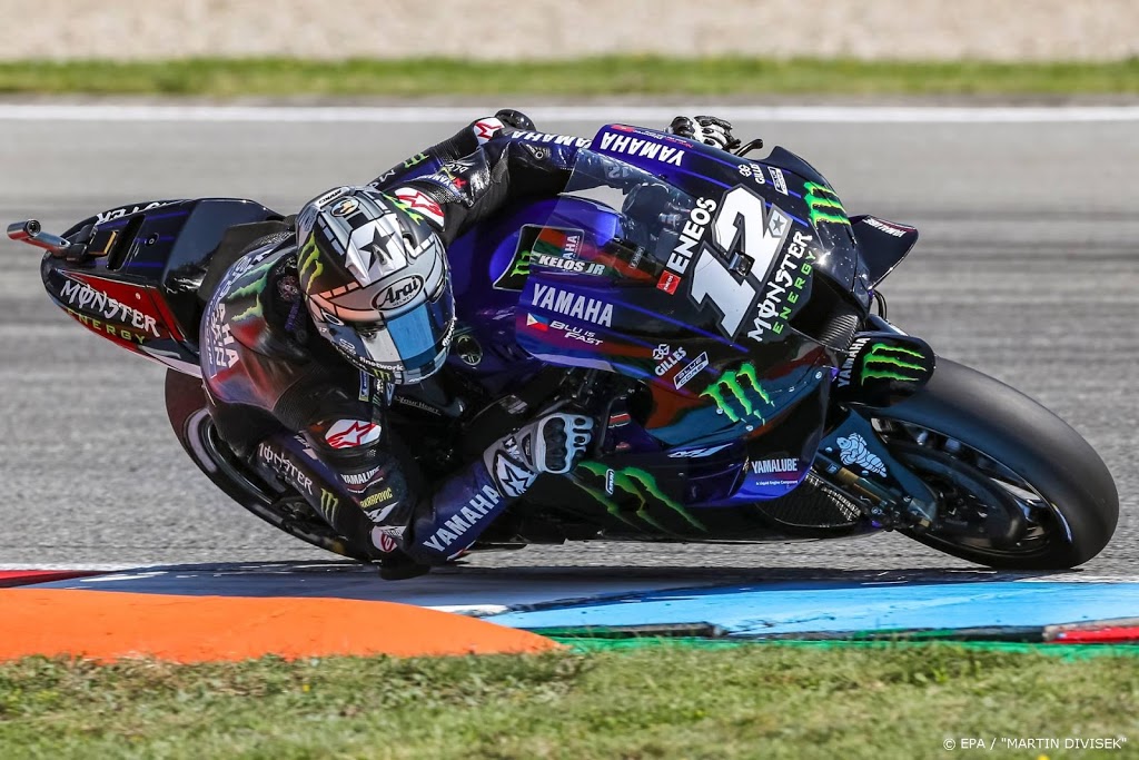 Motorcoureur Vinales start van pole in Oostenrijk