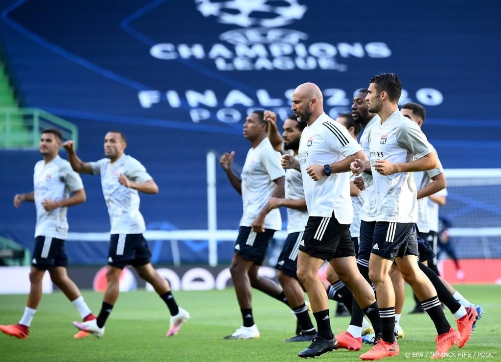Lyon plaatst zich ten koste van City voor halve eindstrijd CL