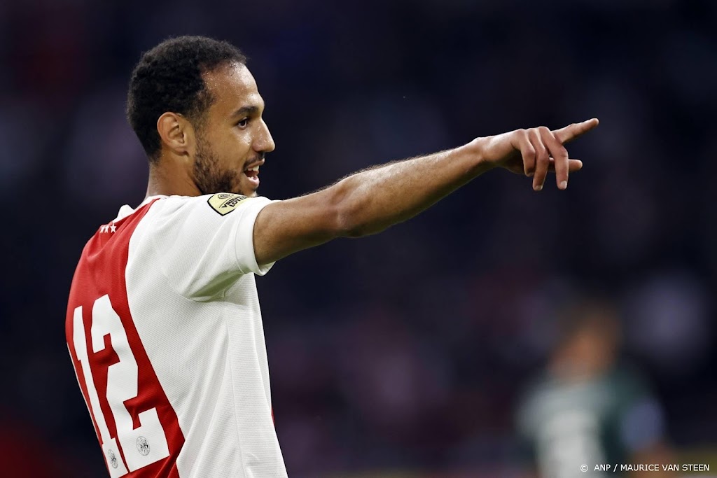 Mazraoui hoopt dat hij eindelijk verlost blijft van blessureleed 