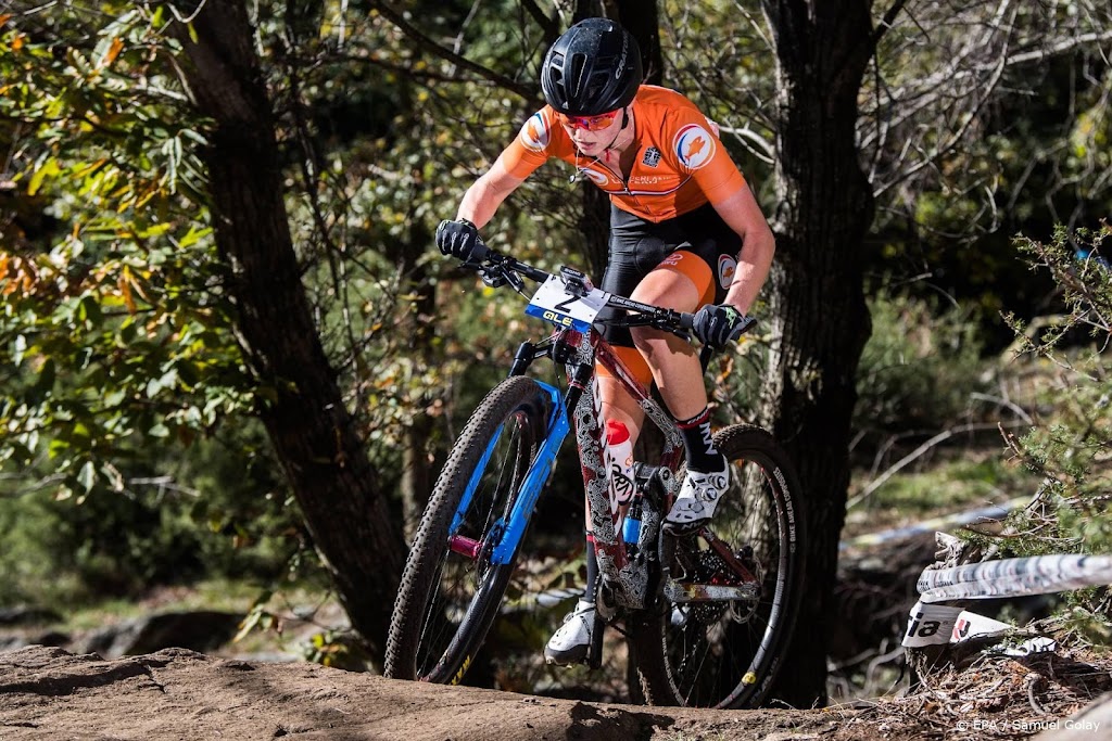 Terpstra zilver en Tauber brons op EK mountainbike