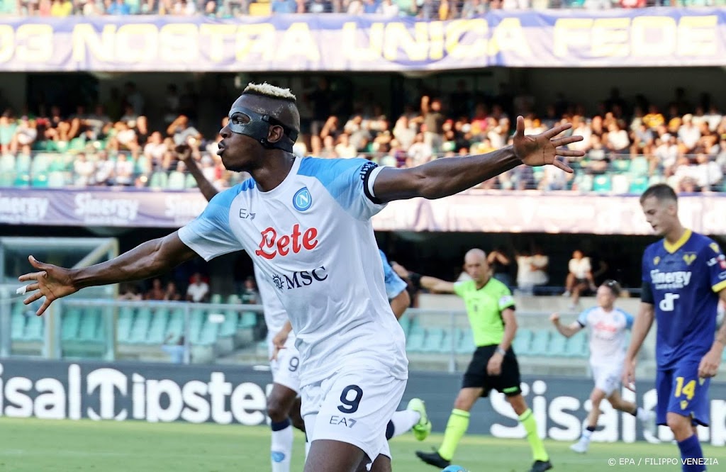 Napoli begint met vijf doelpunten aan nieuwe seizoen Serie A