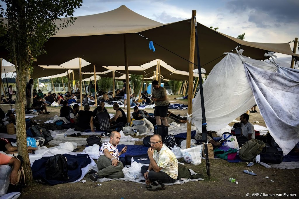 COA verwacht dat 150 mensen bij Ter Apel buiten moeten slapen 