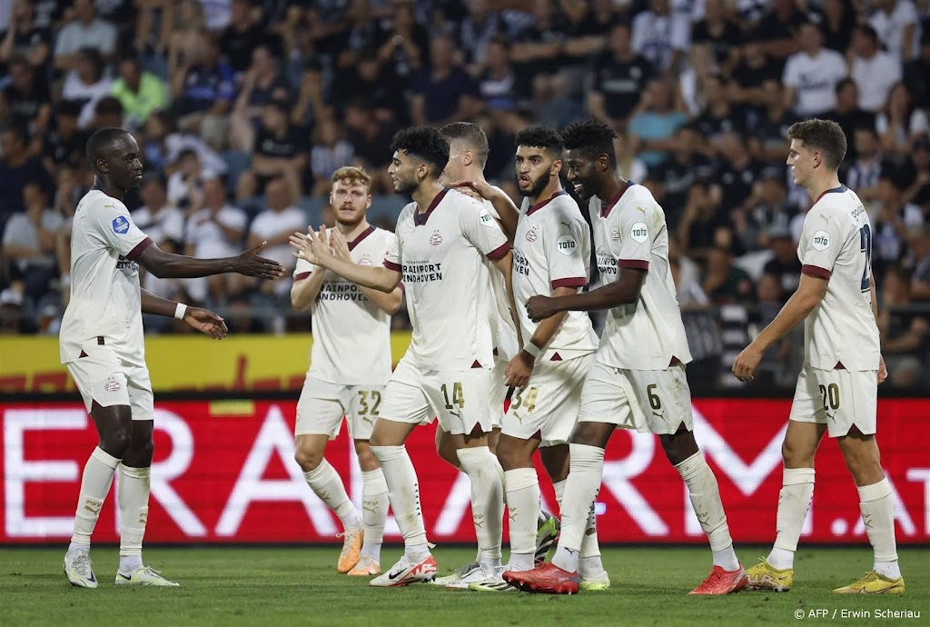 PSV heeft hoofdtoernooi Champions League opnieuw voor het grijpen