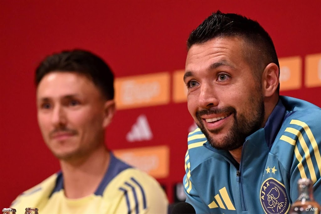Coach Farioli laat zes spelers terugkeren in basisformatie Ajax 