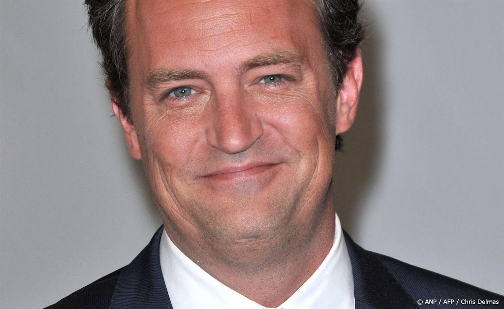 Vijf mensen aangeklaagd in onderzoek dood Matthew Perry