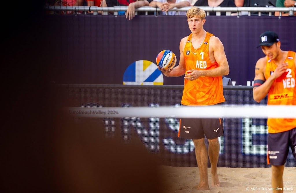 Immers en Van de Velde overtuigend naar achtste finale EK beach