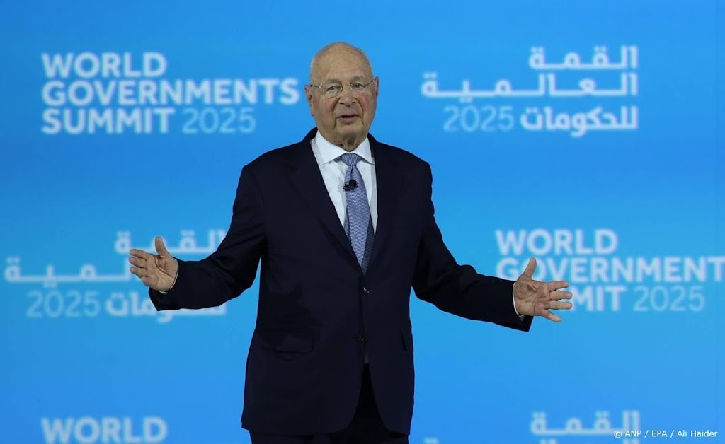 World Economic Forum vindt geen bewijs van wangedrag oprichter