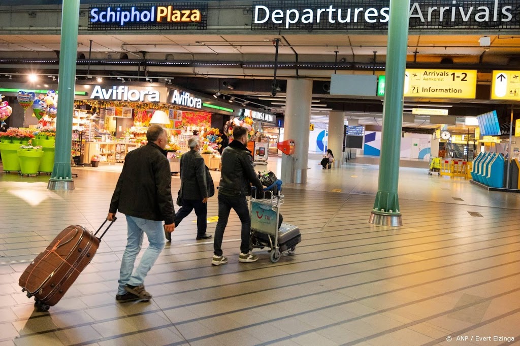 'Drukste dag' op Schiphol telde 73.000 reizigers 