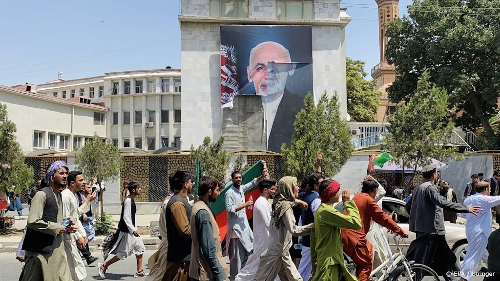 Gezant VS: deal met Taliban mislukte door vlucht president Ghani