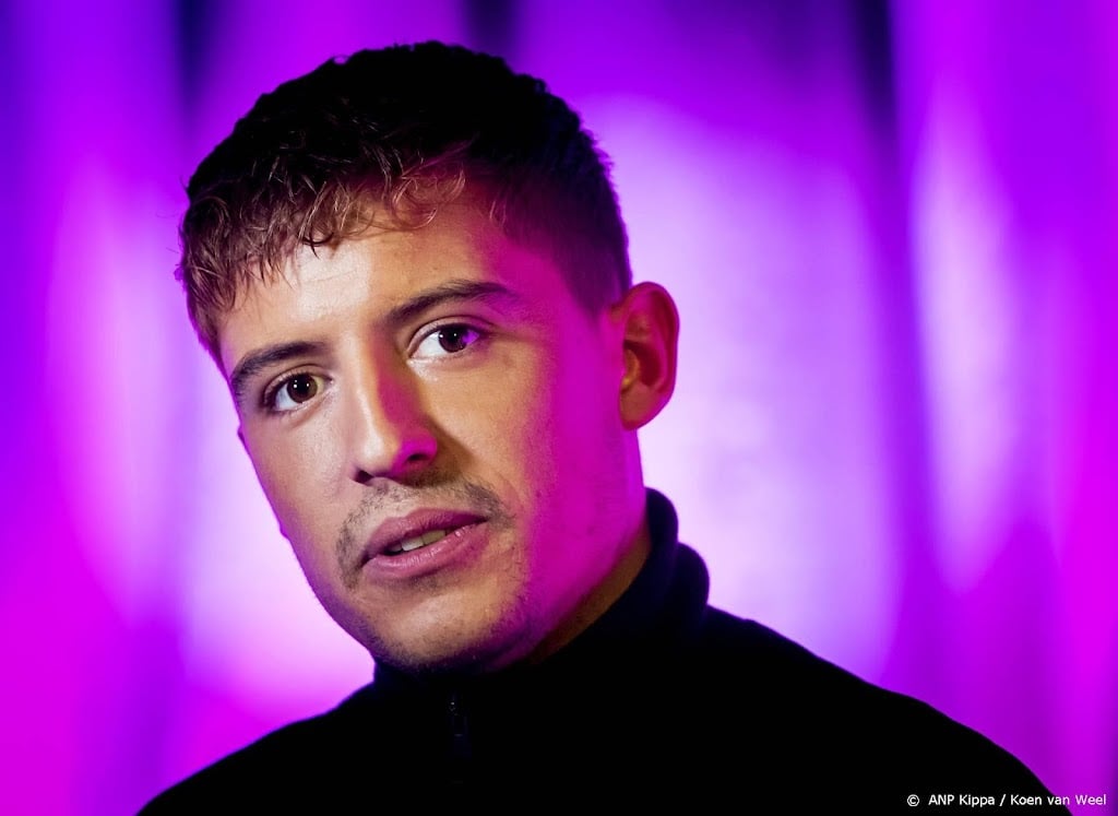 OM vervolgt ex-politiemedewerker voor lekken informatie Lil Kleine