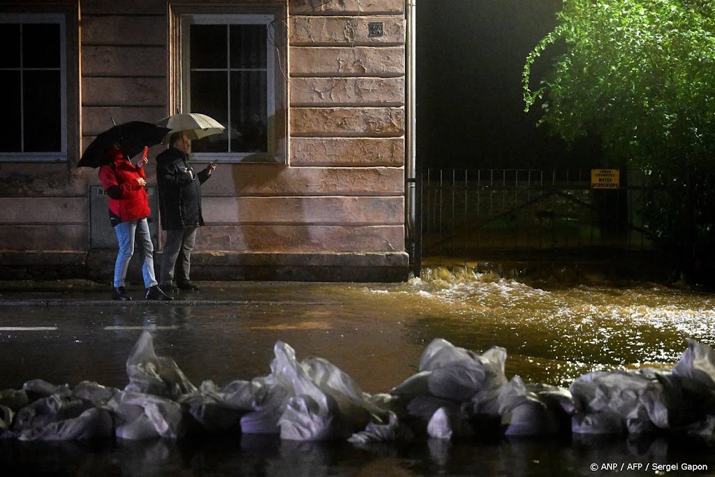 Dode en evacuaties na noodweer Polen