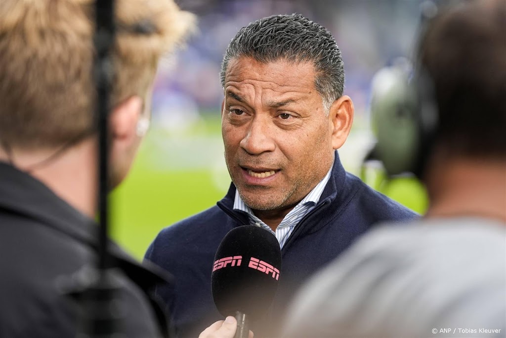 Fraser na vijfde verlies op rij 'niet bezig' met mogelijk ontslag