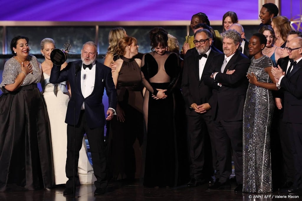 The Pitt wint Emmy voor beste drama, The Studio beste komedie 