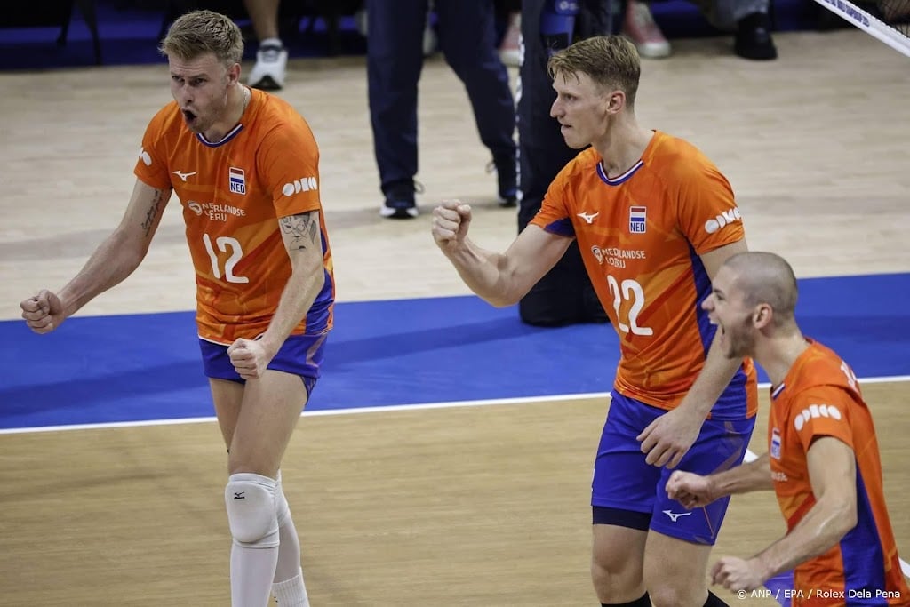 Volleyballers naar achtste finales WK na zege op Roemenië
