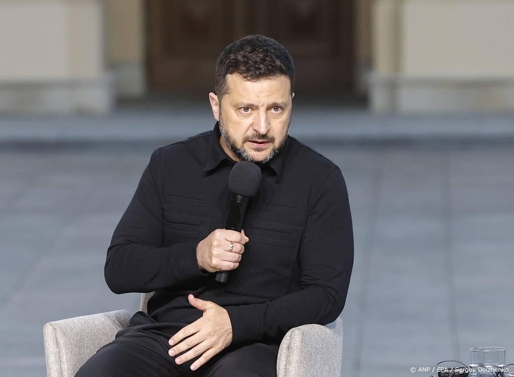 Zelensky: Rusland blijft energiesector aanvallen, Kyiv reageert