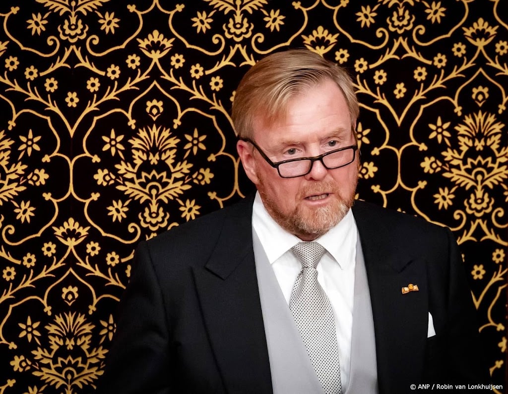 Koning wijst op financiële grenzen: niet alles kan tegelijk