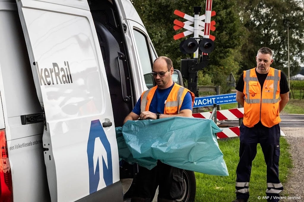 Dinsdagavond staaf van spoor gehaald tussen Holten en Rijssen