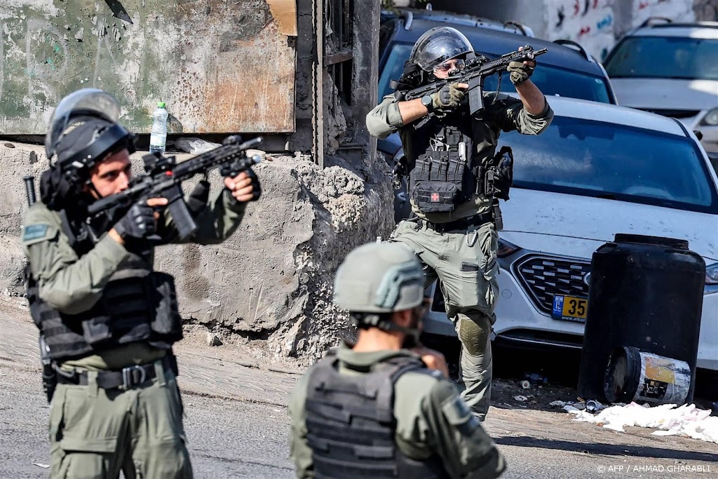 Israël houdt honderden Palestijnen aan op Westelijke Jordaanoever