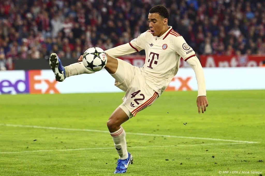 Musiala hervat na blessure training bij Bayern München