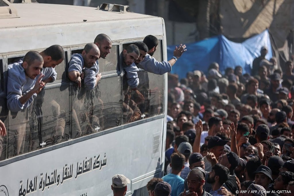 Media: Hamas draagt woensdag weer vier lichamen gijzelaars over