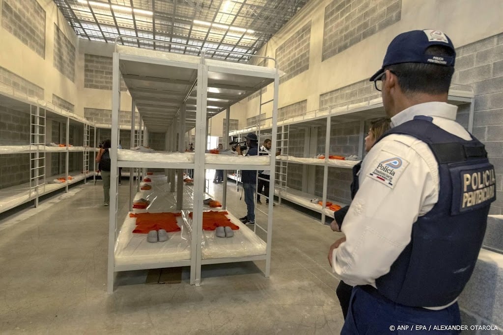Costa Rica opent door El Salvador geïnspireerde megagevangenis