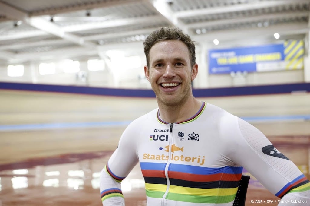 Baanwielrenner Lavreysen voor vijfde keer wereldkampioen keirin